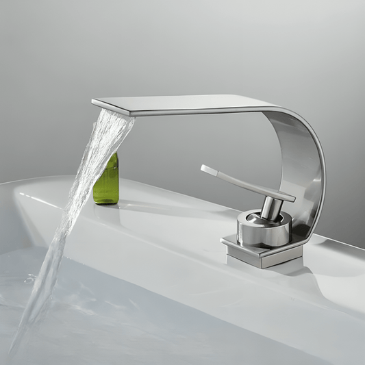 Robinet cascade doré salle de bain – Mitigeur design moderne